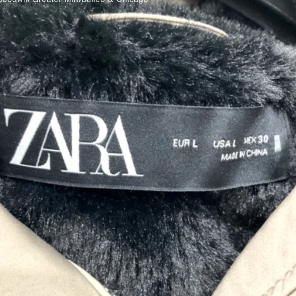 NWT ZARA WATER AND WIND PROTECTION SHORT QUILTED ANORAK SIZE LARGE - Picture 8 of 11
